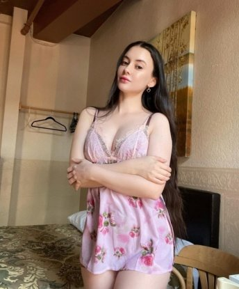 Нина, 26